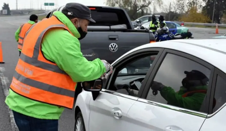 La suba de combustibles disparó el valor de las multas de tránsito