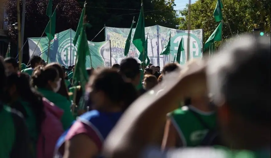 ATE en estado de alerta tras los primeros despidos de Milei