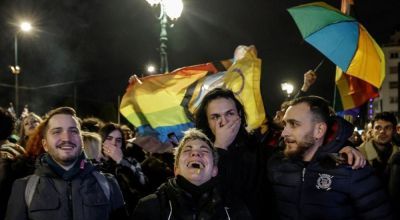 Grecia aprobó el matrimonio igualitario