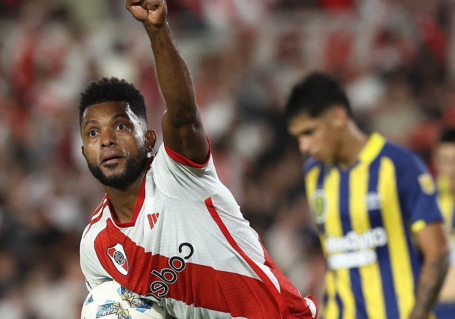 Lo dió vuelta: River venció a Rosario Central con un doblete de Borja