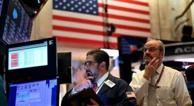 Wall Street busca estabilizarse en medio de la turbulencia financiera