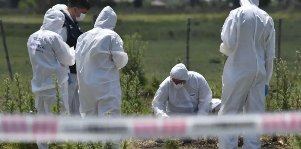 Hallaron en La Plata el cuerpo descuartizado de un hombre envuelto en una frazada